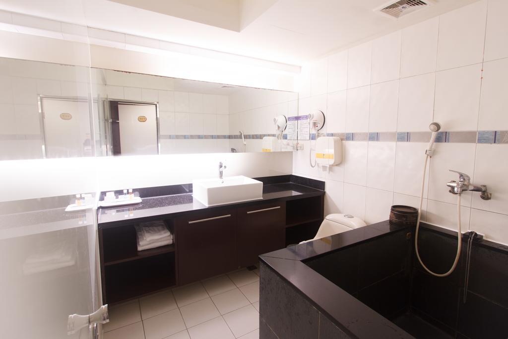 טאיפיי Jbg Hotspring Resort Hotel מראה חיצוני תמונה